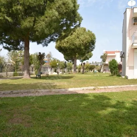 Villa Denize Yakin